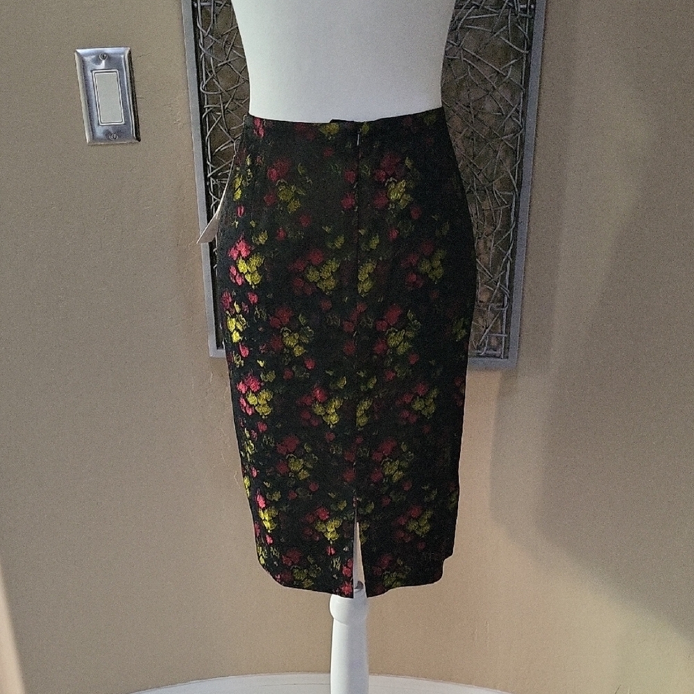 VINTAGE Maggy London Brocade Two Piece Set - Picture 6 of 9